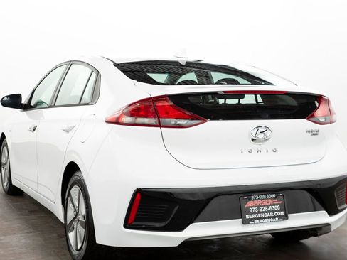 Used 2018 Hyundai Ioniq Blue image 10