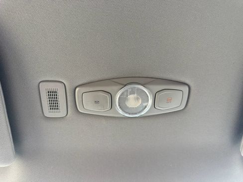 Used 2018 Ford F150 XL w/ Equipment Group 101A Mid AWD/4WD image 28