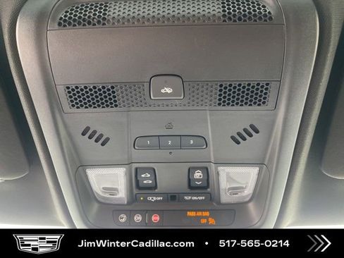 Certified 2025 Cadillac XT5 Premium Luxury AWD/4WD image 34