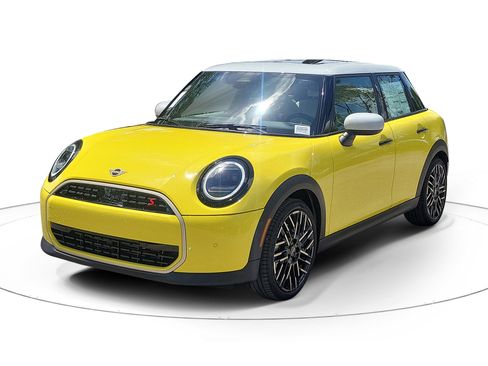 New 2026 MINI Cooper S image 2