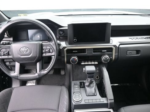 Used 2025 Toyota Tacoma SR5 RWD image 15