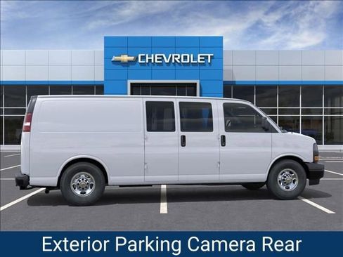 New 2026 Chevrolet Express 2500 Extended image 5
