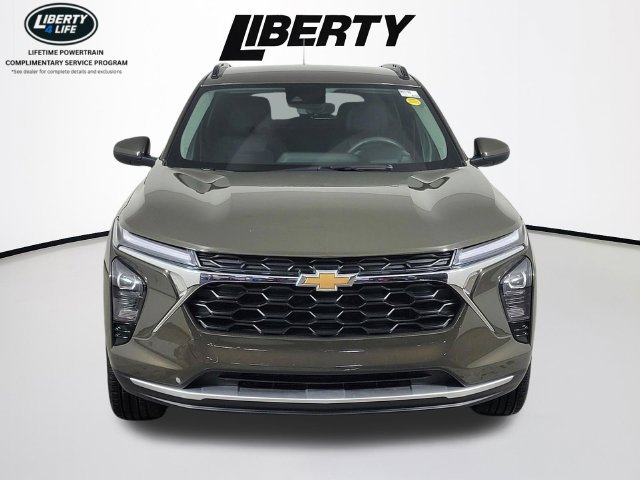 Used 2024 Chevrolet Trax LT FWD image 9
