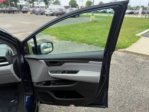 Used 2018 Honda Odyssey EX-L image 19