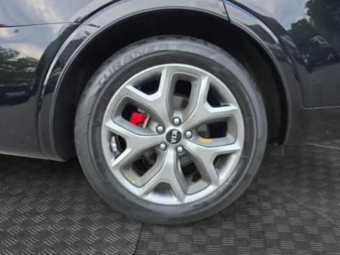 Used 2019 Kia Sorento SX FWD image 39