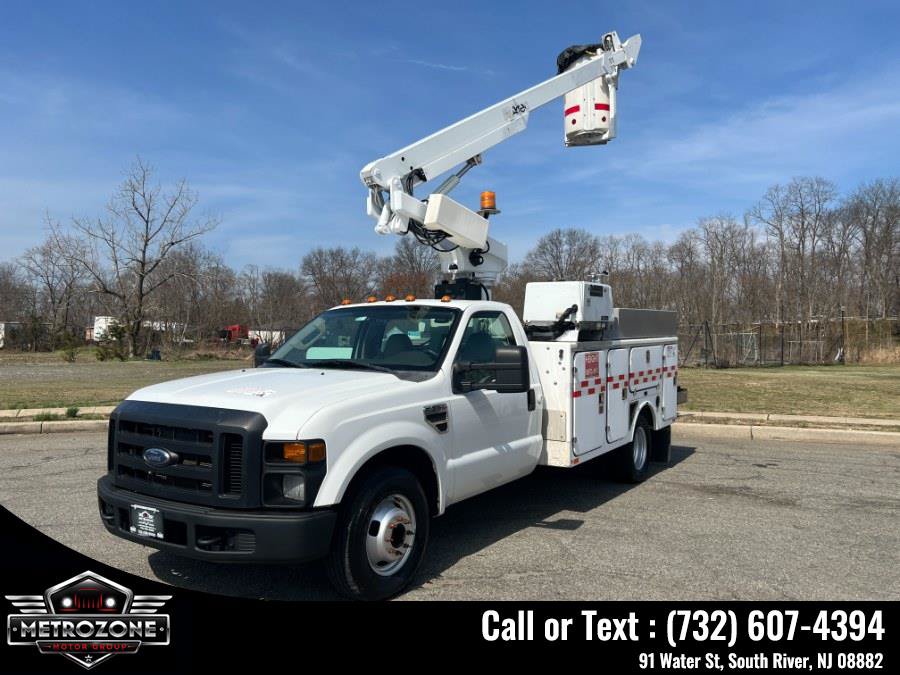 Used 2008 Ford F350 XLT RWD image 1