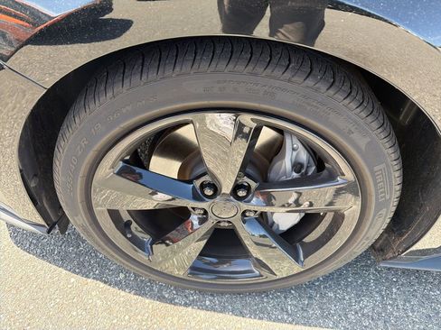 Used 2022 Ford Mustang GT Premium w/ Equipment Group 401A RWD image 11