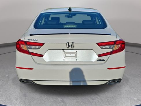 Used 2022 Honda Accord Sport Special Edition image 6