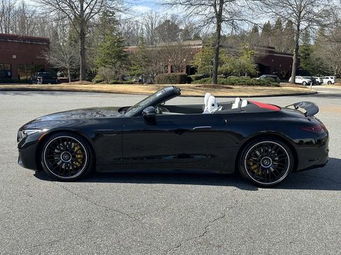 Certified 2023 Mercedes-Benz SL 63 AMG 4MATIC image 5