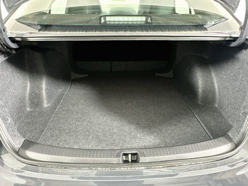 Used 2026 Toyota Corolla LE FWD image 28