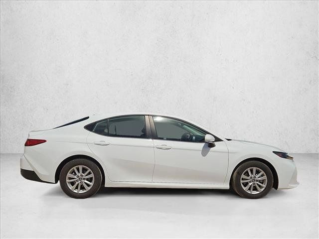 Used 2025 Toyota Camry LE FWD image 4