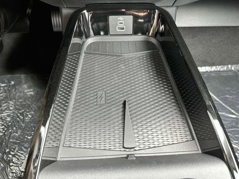 New 2025 Ford Mustang Mach-E Premium image 27