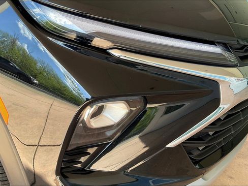 Used 2025 Chevrolet TrailBlazer LT FWD image 28