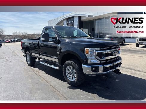 Used 2021 Ford F250 XLT w/ XLT Value Package image 4