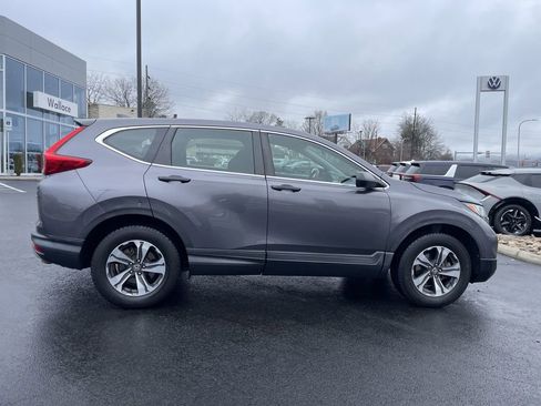 Used 2019 Honda CR-V LX image 4