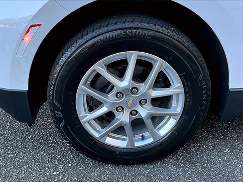 Certified 2022 Chevrolet Equinox LT image 29