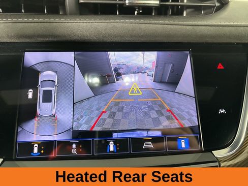 Used 2022 Cadillac XT6 Premium Luxury w/ Platinum Package image 15