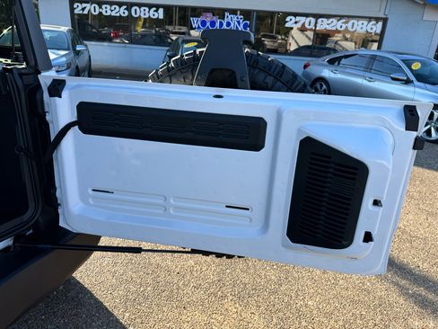 Used 2024 Ford Bronco Outer Banks w/ Sasquatch Package image 48