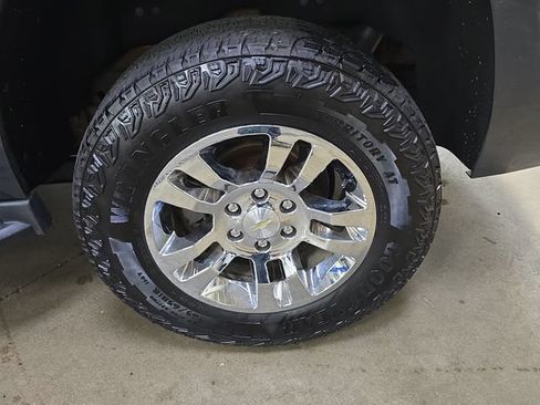 Used 2020 Chevrolet Tahoe LT AWD/4WD image 36