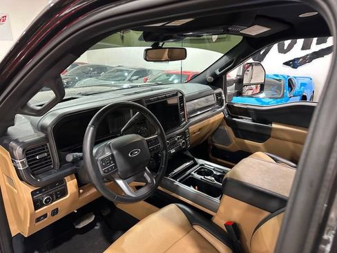 Used 2024 Ford F250 Lariat w/ Lariat Ultimate Package AWD/4WD image 5