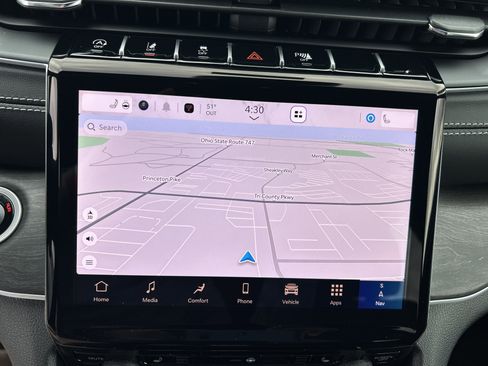 New 2025 Jeep Grand Cherokee L Limited w/ Black Appearance Package image 22