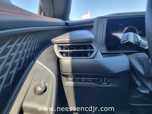 New 2025 Dodge Charger Daytona R/T w/ Quick Order Package 25M R/T image 22