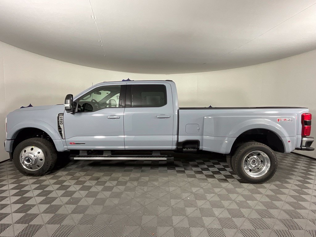 New 2027 Ford F450 Lariat w/ FX4 Off-Road Package AWD/4WD image 6