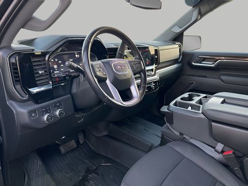 Used 2022 GMC Sierra 1500 SLE image 24