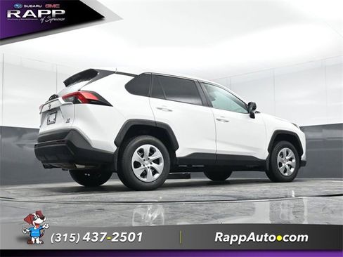 Used 2023 Toyota RAV4 LE image 22