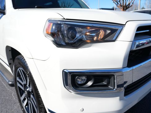 Used 2021 Toyota 4Runner Limited image 29