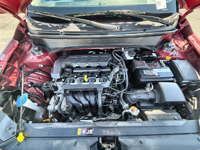 Used 2025 Hyundai Venue SEL FWD image 28
