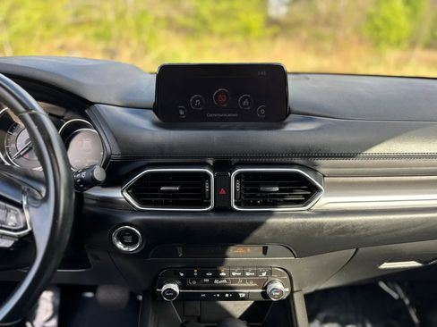 Used 2019 MAZDA CX-5 Touring image 18