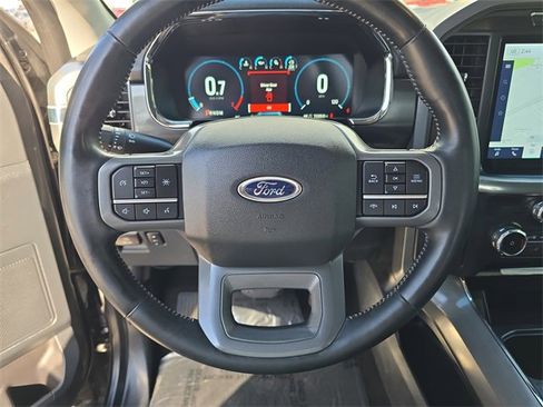 Used 2022 Ford F150 Lariat image 24