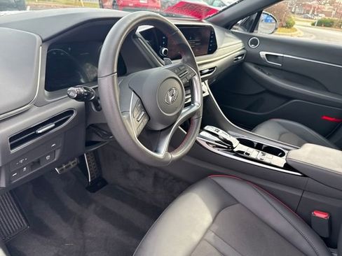 Used 2023 Hyundai Sonata SEL Plus image 15