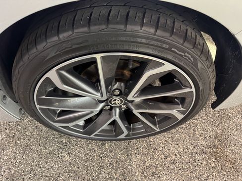 Used 2020 Toyota Corolla XSE FWD image 14