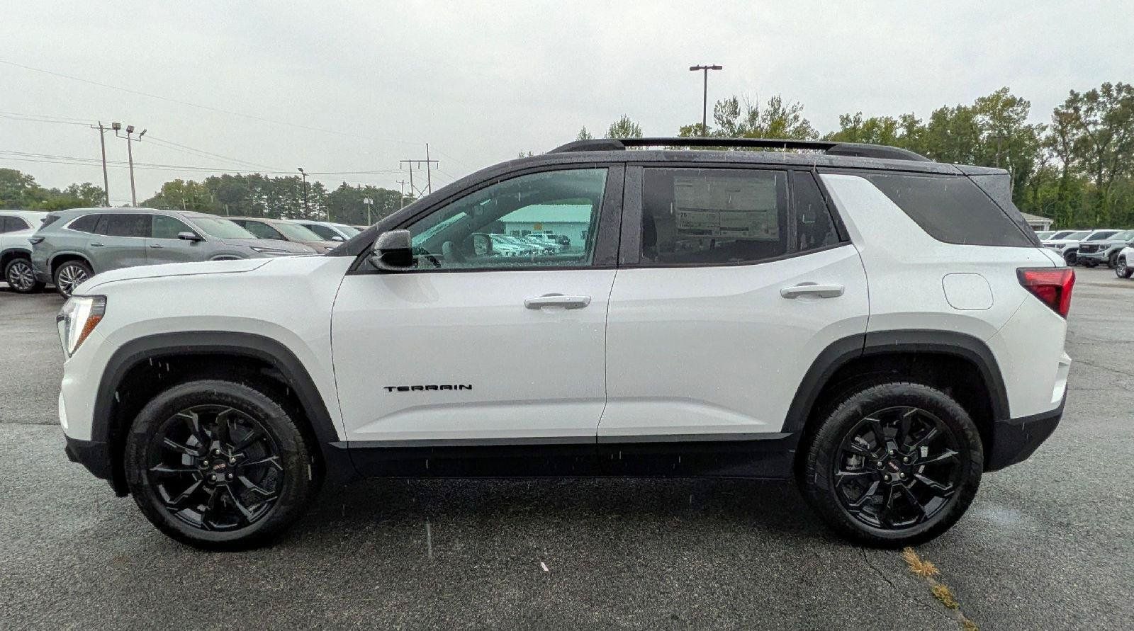 New 2027 GMC Terrain Elevation w/ Elevation Premium Package AWD/4WD image 6