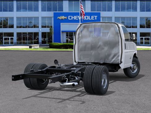 New 2025 Chevrolet Express 3500 w/ Power Convenience Package RWD image 6