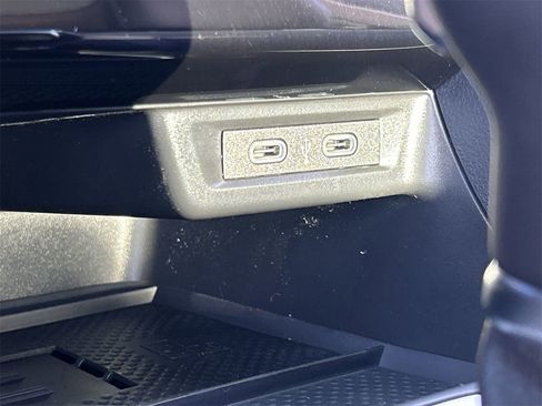 New 2026 Volkswagen Jetta SE image 25