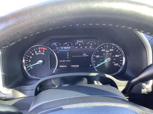 Used 2022 Ford F250 Lariat w/ Chrome Package image 14