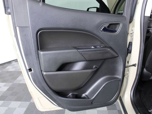 Used 2022 Chevrolet Colorado ZR2 image 28