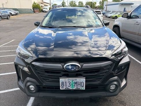 Used 2023 Subaru Outback Premium w/ Popular Package #1 AWD/4WD image 3