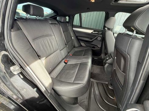 Used 2017 BMW X4 M40i image 11