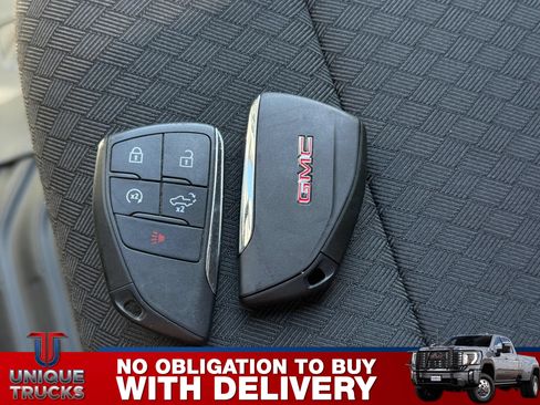 Used 2023 GMC Sierra 1500 Pro w/ Graphite Edition AWD/4WD image 35