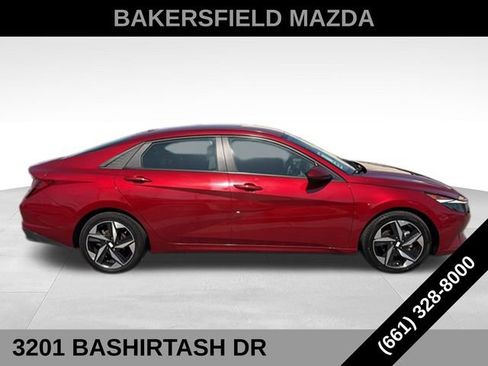 Used 2023 Hyundai Elantra SEL w/ Convenience Package FWD image 6