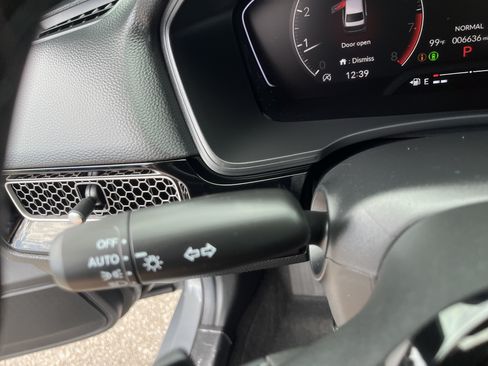 Certified 2025 Honda Civic Sport image 22