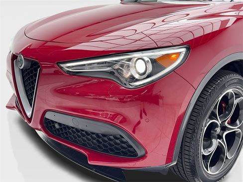 Used 2022 Alfa Romeo Stelvio Ti w/ Active Assist Plus Package image 5
