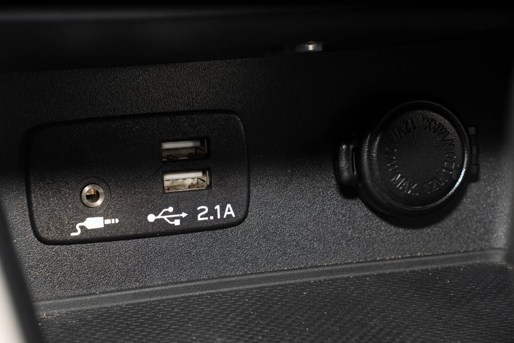 Used 2024 Subaru Forester Premium AWD/4WD image 19