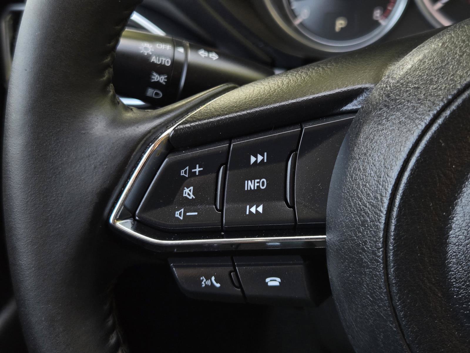 Used 2021 MAZDA CX-5 Touring FWD image 33