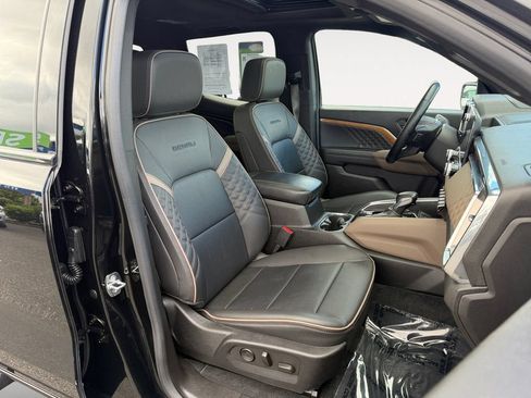 Used 2023 GMC Canyon Denali AWD/4WD image 24