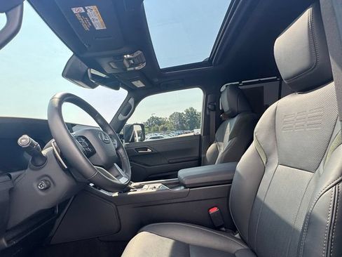 Used 2026 Lexus GX 550 AWD/4WD image 26